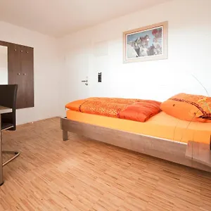 3* Hotel Merlin